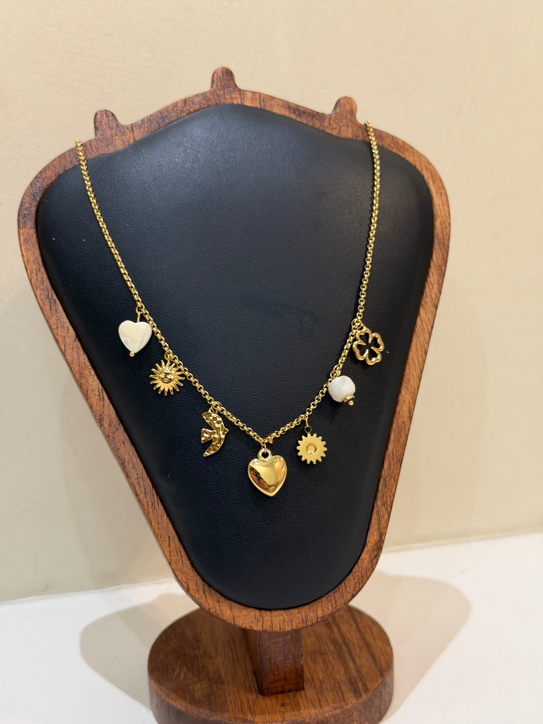 Collier Soly