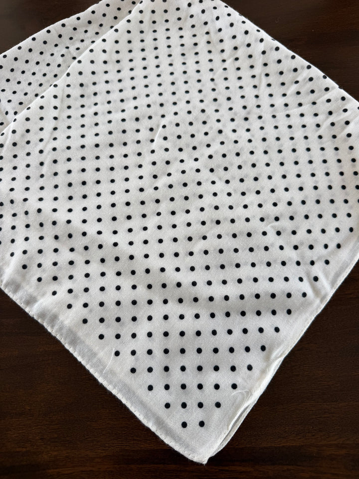 Foulard à pois