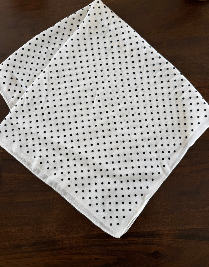 Foulard à pois