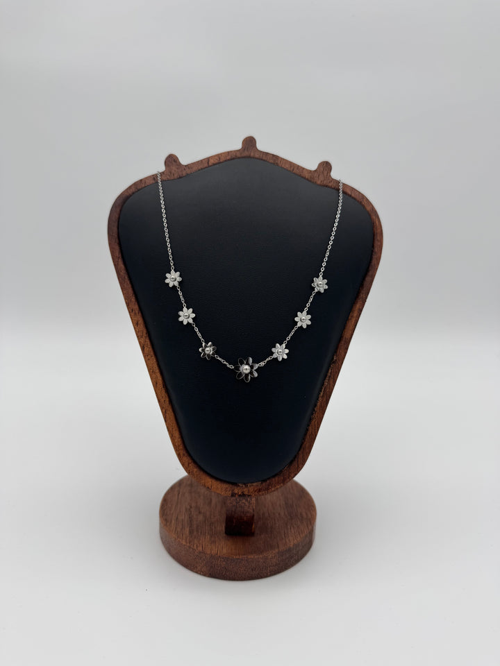 Collier fleurs
